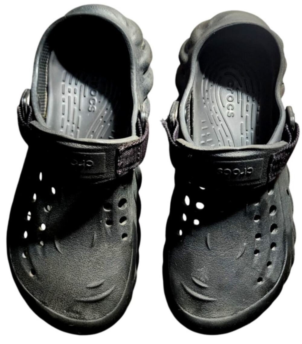 Crocs Slip On Unisex Echo Clogs Black Adjustable Strap J5